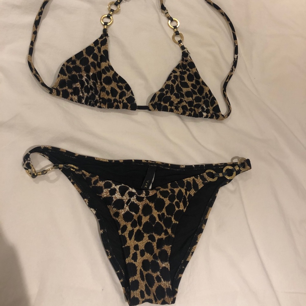 Vix Leopard Print Bikini